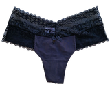 TANGA FIO COM CÓS DE RENDA - PRETO